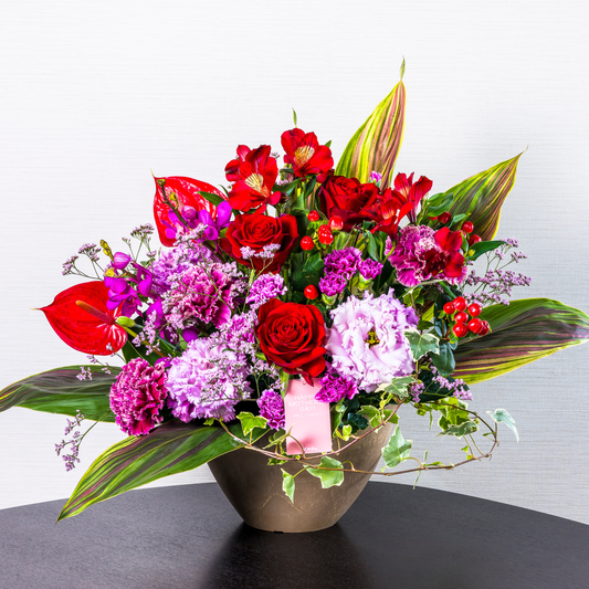 B05[5/2-6 受取・配送]■アレンジメント■あこがれレッド